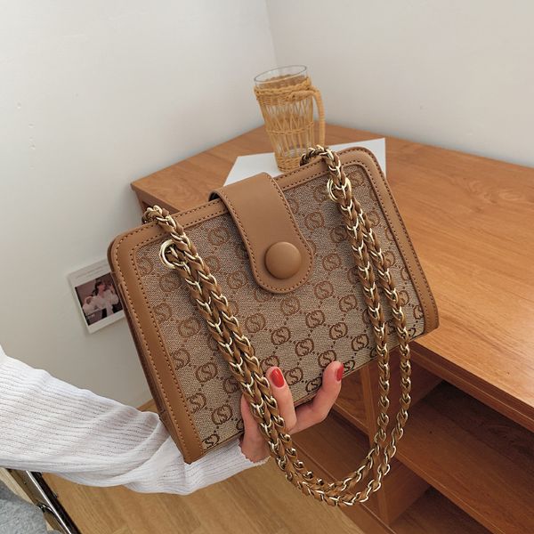 

design handbag bag women's bag 2021 new simple fashion letter printing single shoulder messenger chain small square fashion