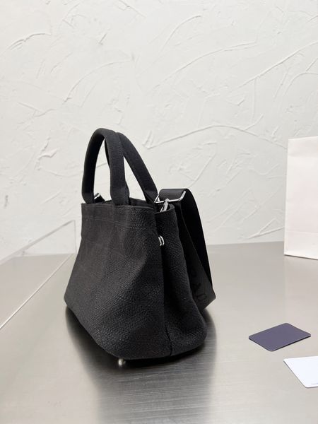 

2022designer shoulder bag women canvas bag size 28cm