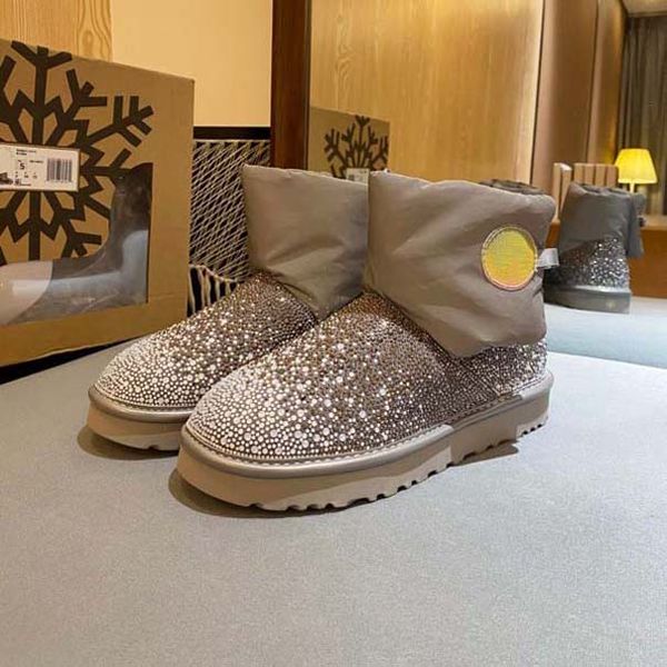 

2021 designer boots shining crystal comfort booties print lace up down snow boot fashion casual shoes women martin with box, Black