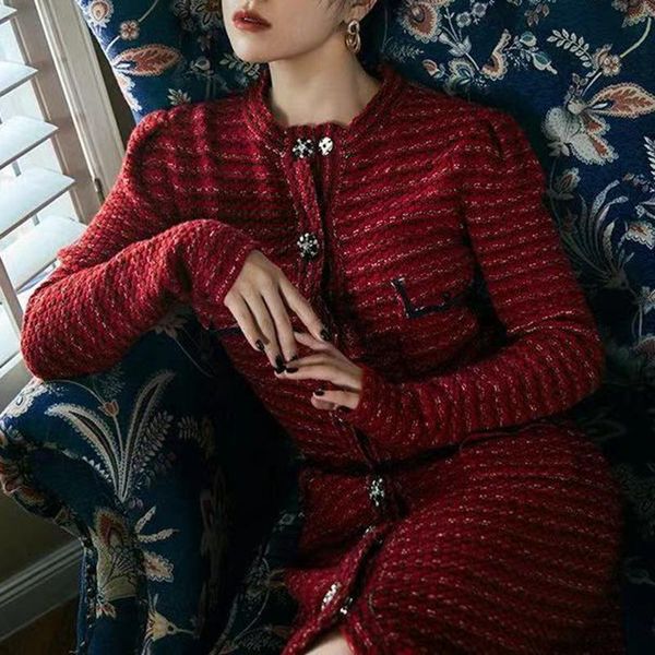 

casual dresses 2021 autumn and winter trend retro rhinestone buttons look thin wild knitted cardigan dress women, Black;gray