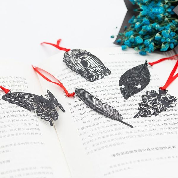 

bookmark 1 pcs hollowed-out metal creative cute kawaii black butterfly feather book paper korean stationery gift package