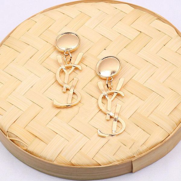 

fashion womens designers earrings ear stud women designer brand letter elegance temperament simple ladies wedding party jewelry accessories, Golden;silver