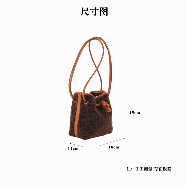 

autumn and winter versatile lamb hair bag, Black;red
