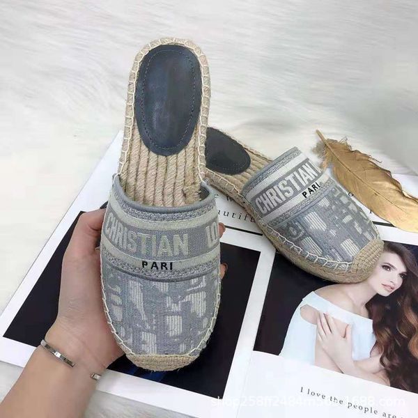 

2021 new flat heel national style zibaotou tow rope drag on ujsz zmm, Black