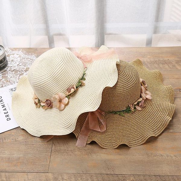 

beanie/skull caps 2021 spring and autumn women's garland wide-brimmed hat korean outdoor sun holiday straw hand lotus, Blue;gray