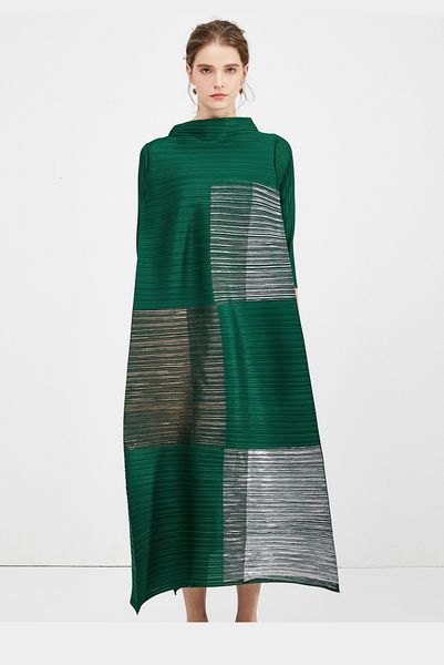 

dress miyake pressure plait bronzing show thin fashion three quarter sleeve, Black;gray