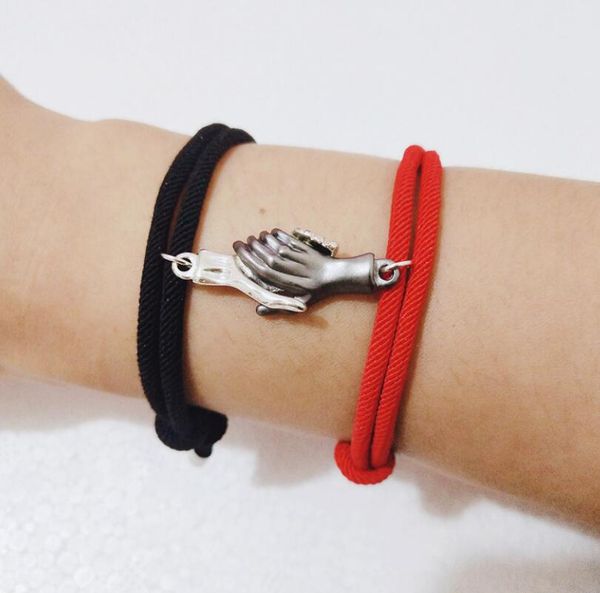 

2 pcs hands pendant bracelets magnet attract couple chain friend lovers adjustable rope bracelet on hand 2021 new hair band, Black
