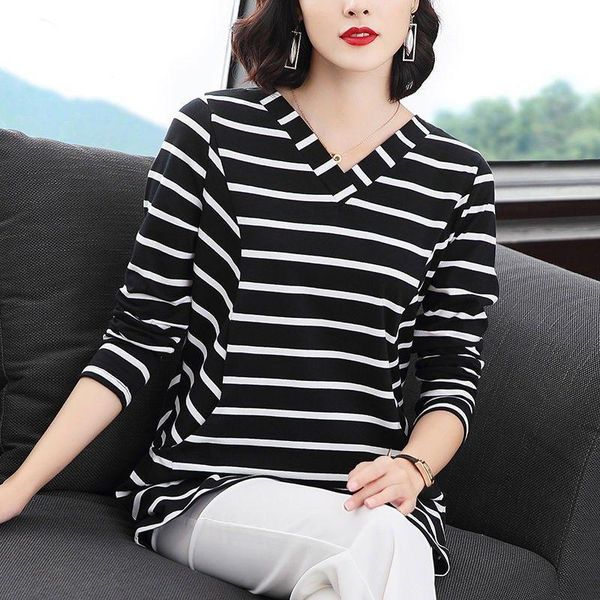 

women's t-shirt ladies spring and autumn v-neck long sleeve, White