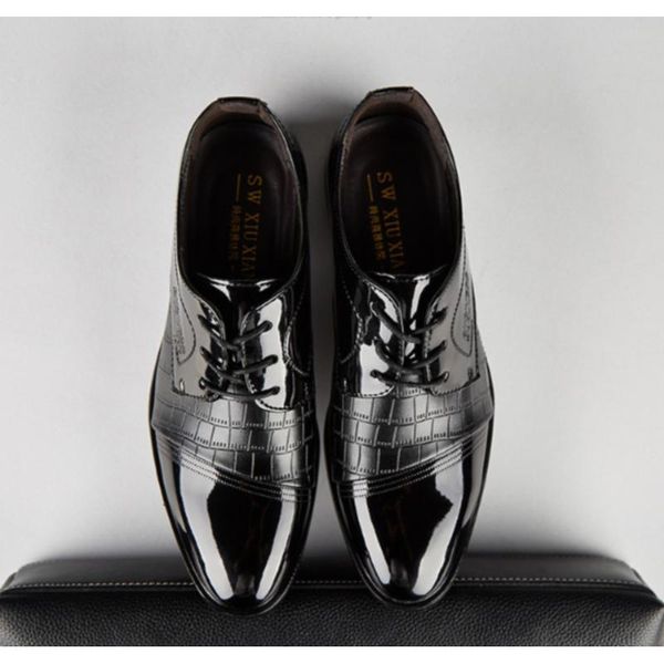 

black designer formal oxford shoes for men wedding leather italy pointed toe mens dress 2021 sapato masculino