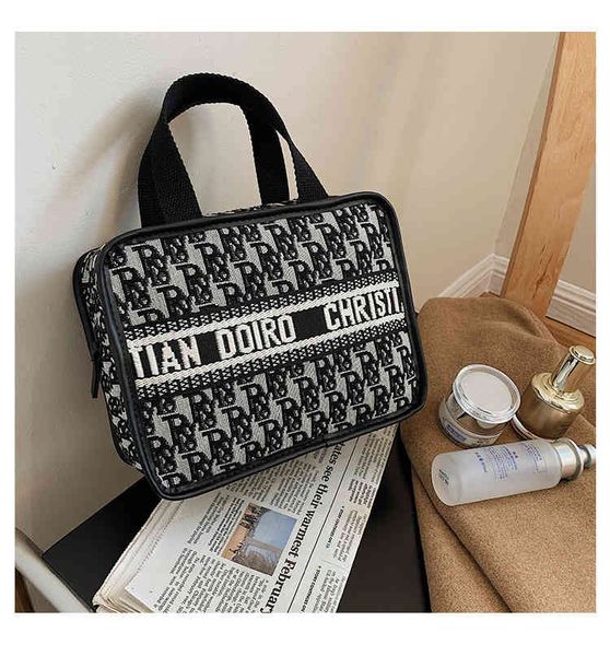 

cosmetic bags handbags fog flower style letter wash makeup carry lunch box mommy