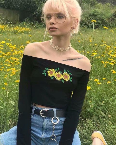 

fashion t-shirt women sunflower embroidery collar long sleeved short shirts female slash neck black cotton pullover 2021 women's, White