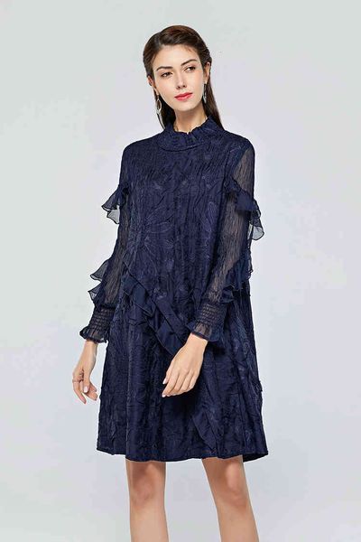 

dress miyake fashion fold long sleeve heavy industry embroidery turlieneck mesh, Black;gray
