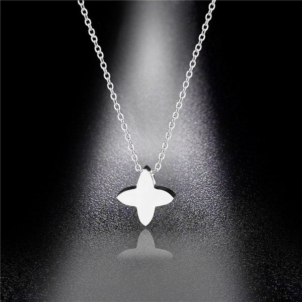 

pendant necklaces simple jewelry stainless steel necklace female fashion smooth four-leaf clover titanium wholesale, Silver