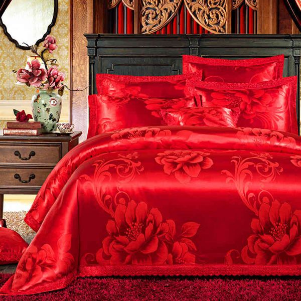 

big red bedding wedding quilt of cotton satin four piece set