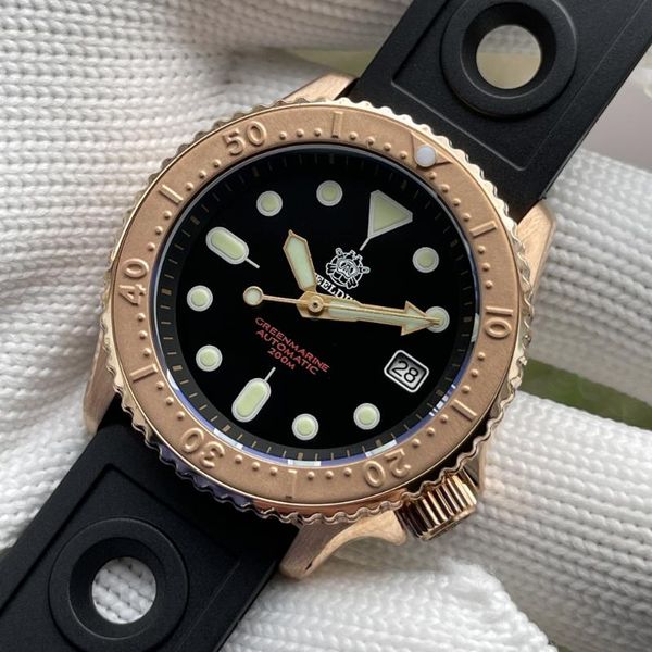 

wristwatches steeldive sd1996s 2021 arrival 200m waterproof super green luminous nh35 mechanical men bronze dive watches, Slivery;brown