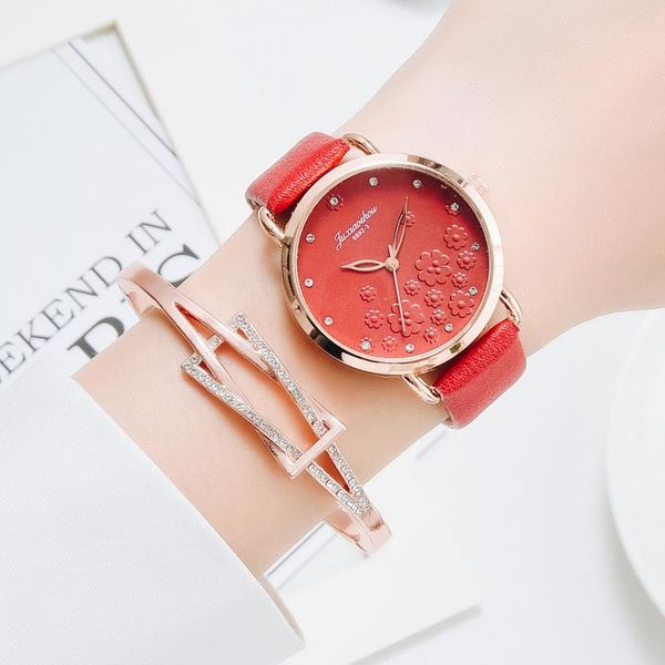 

wristwatches 2021 ladies bracelet watch set three dimensional flowers dial elegant exquisite quartz reloj, Slivery;brown