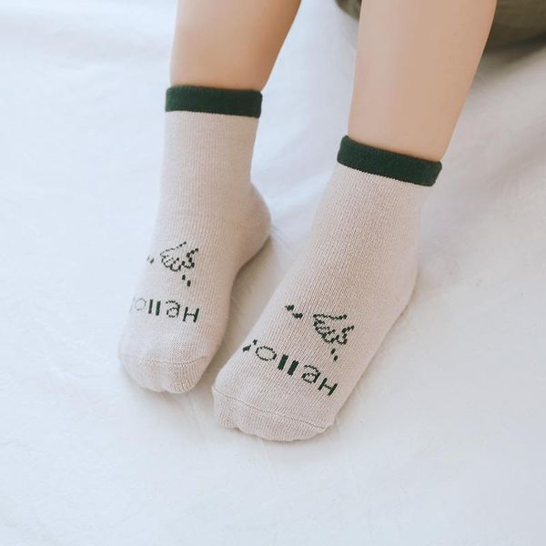 

socks 5 pairs autumn and winter combed cotton boys girls cartoon sweat-absorbent warm deodorant, Pink;yellow