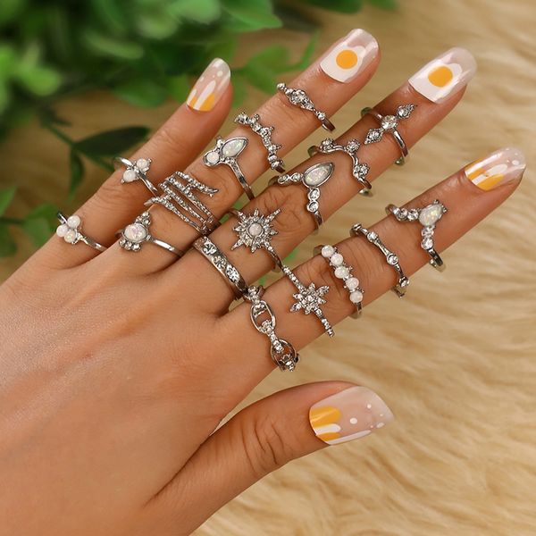 

fashion jewelry knuckle ring set rhinstone crown stacking rings midi rings 17pcs/set, Silver