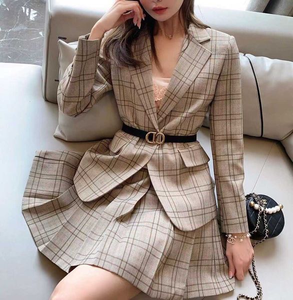 

nanyou autumn and winter lapel plaid waist closing suit two-piece set, Black;brown