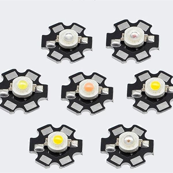 50pcs 1W 3W 5W LED ad alta potenza perline spettro completo con 20mm Black Star PCB dissipatore di calore substrato di alluminio luci fai da te nave libera