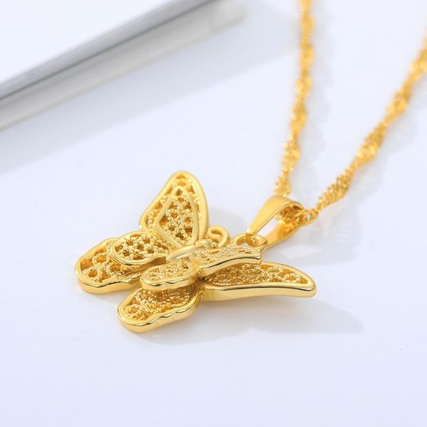 

pendant necklaces 2021 fashion simplicity butterfly for women chic stainless steel choker gold charm clavicle chain pendants jewelry, Silver