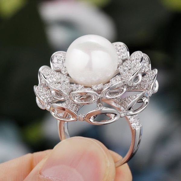 

cluster rings bride talk arrivals luxury women pearl ring flower shaped cubic zirconia dubai bridal jewelry for wedding party, Golden;silver
