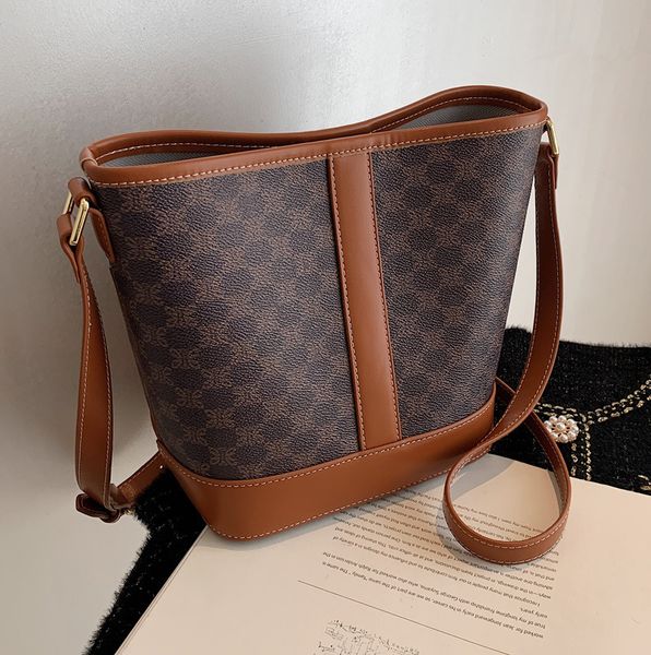 

factory direct sale 75% off large capacity women's 2021 autumn new versatile leisure one shoulder messenger foreign style bucket bags