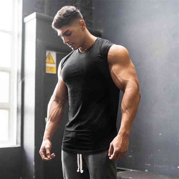 Muscleguys marca Mens sem mangas veste verão homens tanques de vestuário bodybuilding undershirt tanque de fitness ocasional t-shirt 210421