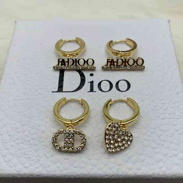 

2022 latest factory wholesale earrings new letter diamond heart gold yellow earrings women's fashion simple fashion jewelry, Golden