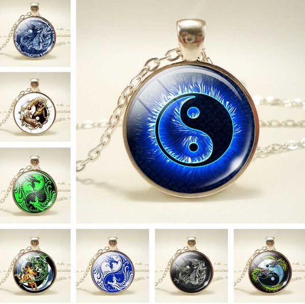 

green dragon yin yang tai chi bagua diagram keychain glass jewelry gift key rings gskr383 mix order 20 pieces a lot keychains, Silver