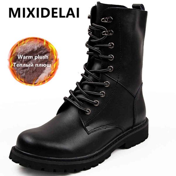 

large size motor boots winter waterproof leather cowboy tactical men casual shoes, Black