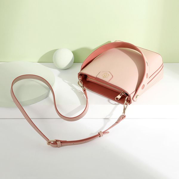 

large capacity new 2021 fashion spring and summer one shoulder women's bag