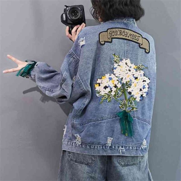 Automne Arts Style Femmes À Manches Longues Lâche Denim Vestes Broderie Floral Vintage Trou Jean Manteau Court Grande Taille M636 210512