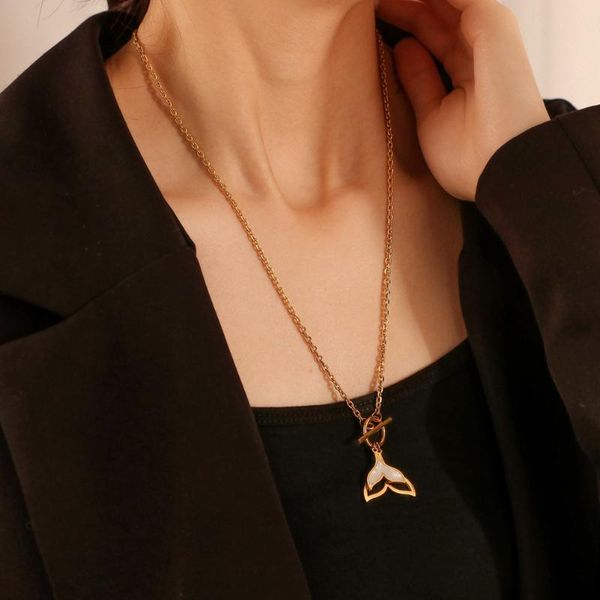

pendant necklaces classic quality contracted people fish titanium steel for women shine link chain layer ot clasp choker jewelry, Silver