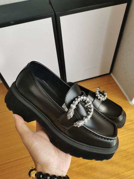 

2021 version brand dress shoes women fashion loafers personality snake buckle genuine leather ladies casual platform-shoes, Black