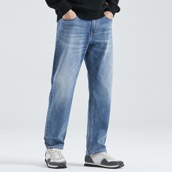 

straight jeans men's light blue in spring and summer