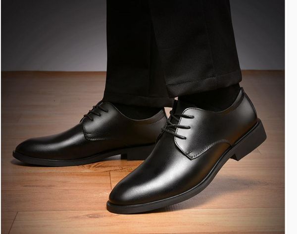 

2021 spring and autumn shoes with new style fashion low heel round head men's shoes@v3, Black