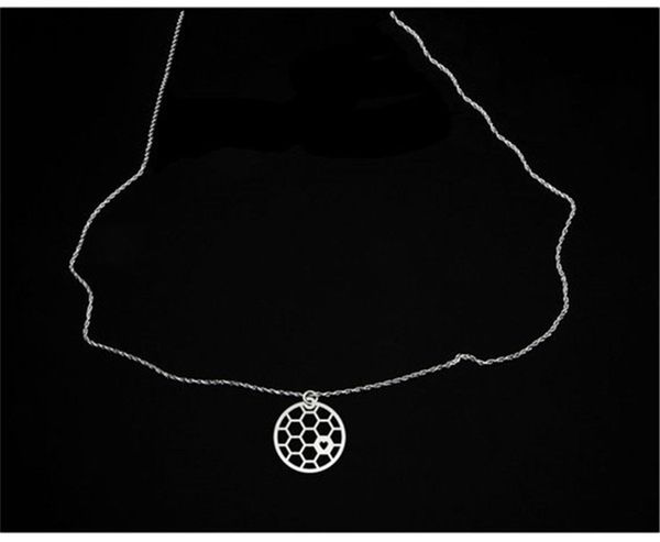 

10pcs gold silver honey comb bee hive heart necklace cute honeycomb beehive circle round necklaces hexagon charm pendant chain necklace for