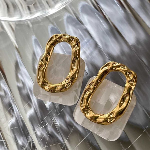 

181 square metal earrings new in simple refreshing white earrings g8-1, Silver