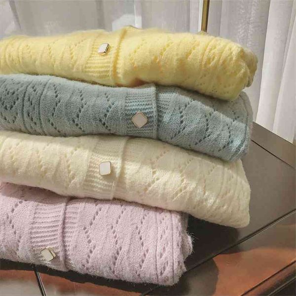 

winter hollow out cardigan womens long sleeve cropped soft sweater fashion knitted clothing o-neck 210529, White