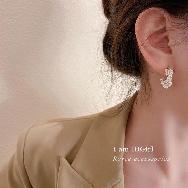 

hoop & huggie european and american fashion exaggeration retro trend temperament c-type winding pearl earrings female, Golden;silver