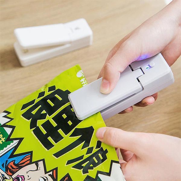 

bag clips rechargeable sealing machine small household packaging plastic-envelop mini-portable plastic hand pressure seal