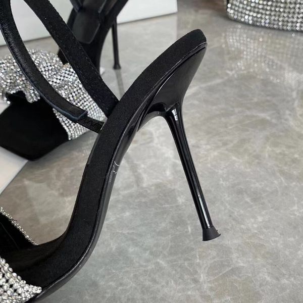 2022 sommer Mode Heels sandale hausschuhe Top Qualität Echtes Leder weiche Flash bohrer Pailletten Schwarz Frauen schuhe Super Hohe ferse