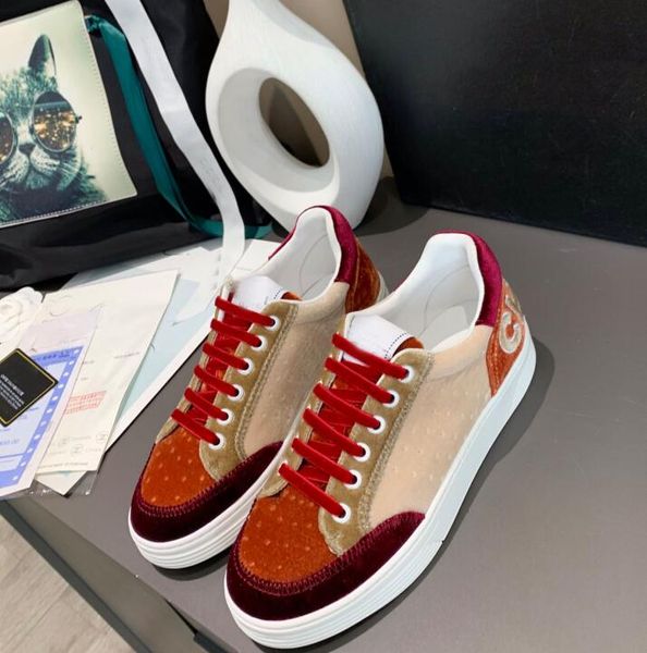 

2021 fabric suede calfskin sneakers designer luxury shoes men women casual shoes nylon reflective velvet a2, Black