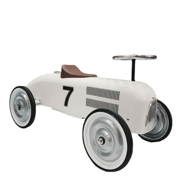 Doki Toy INS Nordic Storm Als Auto Metall Klassische Kinder Vier Roller Skating Fahren Hintergrund Requisiten Wanderer Beliebte 2021