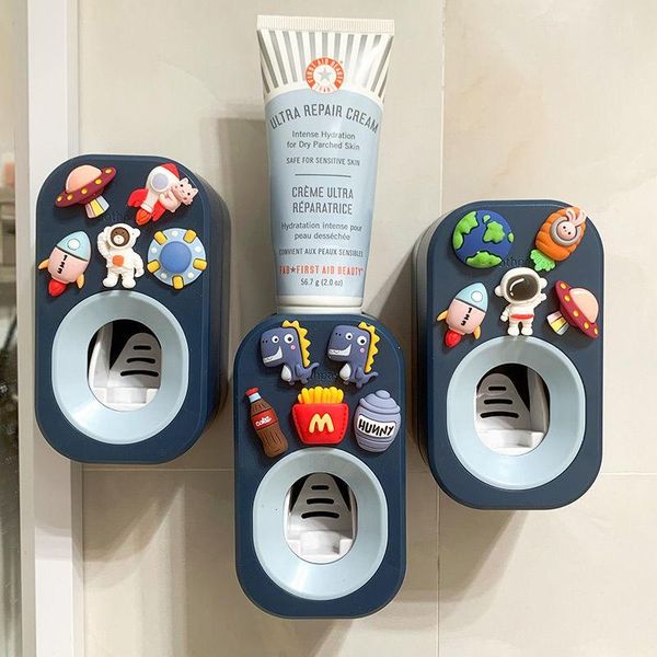 

fully automatic toothpaste dispenser hole punched toothbrush storage shelf wall hangers bathroom accessories holders