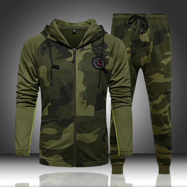 

camo men tracksuit hooded outerwear hoodie set 2 pieces autumn sporting male fitness camouflage sweatshirts jacket + pants sets 211006, Gray