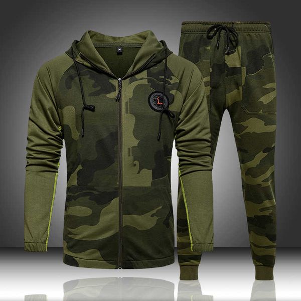 Camo Homens Tracksuit Hooded Outerwear Hoodie Set 2 Peças Outono Sporting Masculino Fitness Camuflagem Camisolas Casaco + Calças Conjuntos 211006