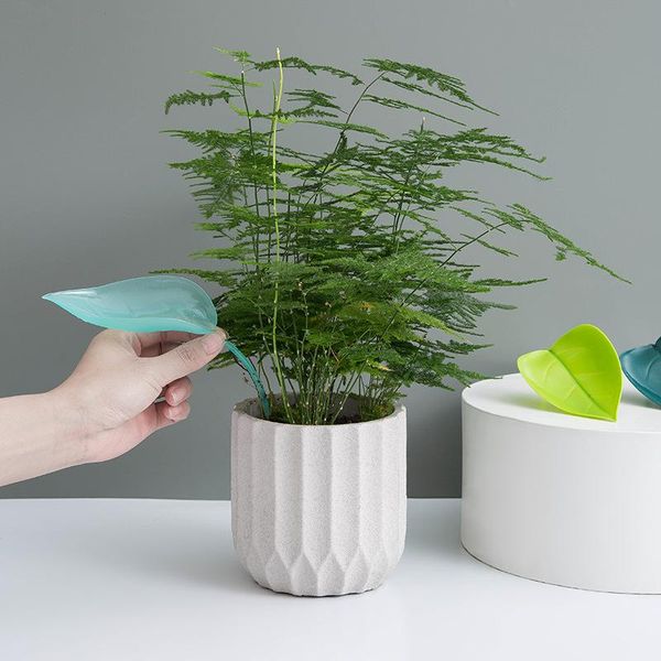 

watering equipments 1 pc solid color device creative simple plant leaf type potted diversion funnel drainage