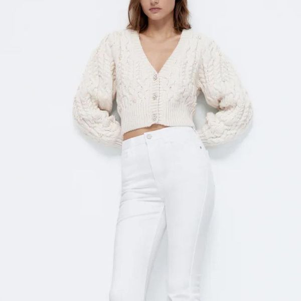 

women's knits & tees bm ur hm fall 2021 fashion all-match long sleeve v-neck artificial pearl button retro twist knit cardigan jacket, White